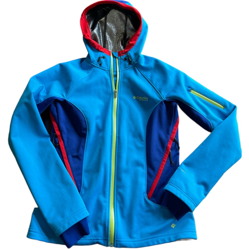 Columbia omni heat lightweight jacket size M beautiful Color’s lots of pockets